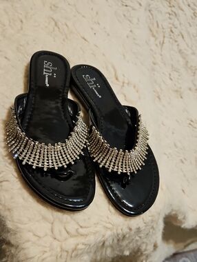Shi by JOURNEYS Black patent sandals with Silver crystal fringe